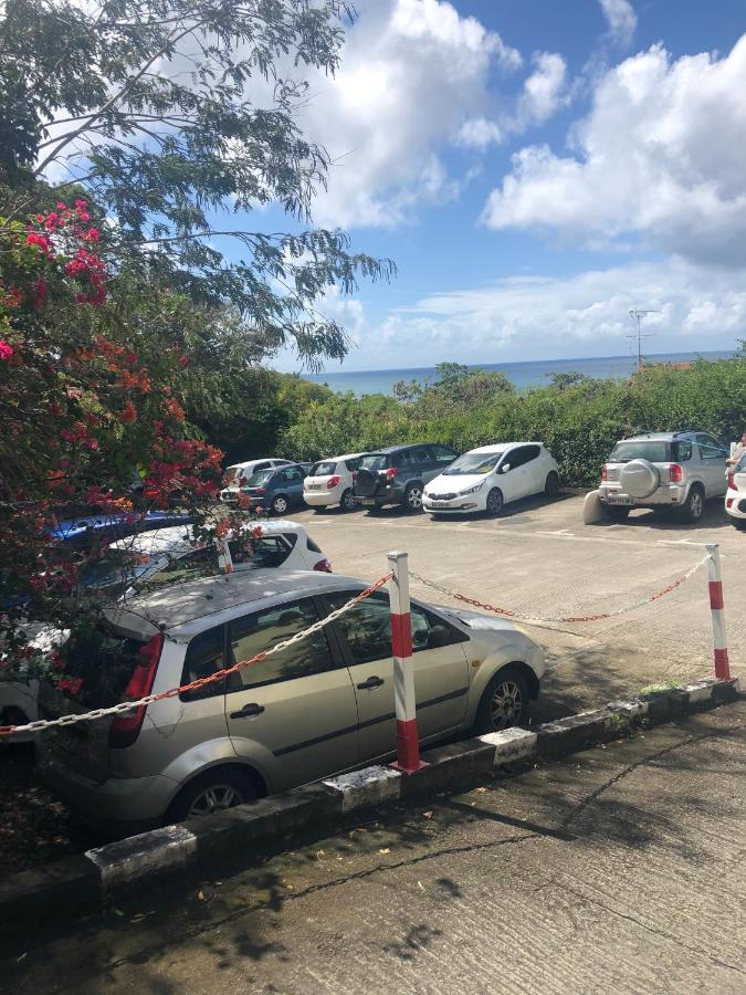 Studio Sainte Anne 2Mn A Pieds De La Plage ,Possibilite Location De Voiture Dış mekan fotoğraf